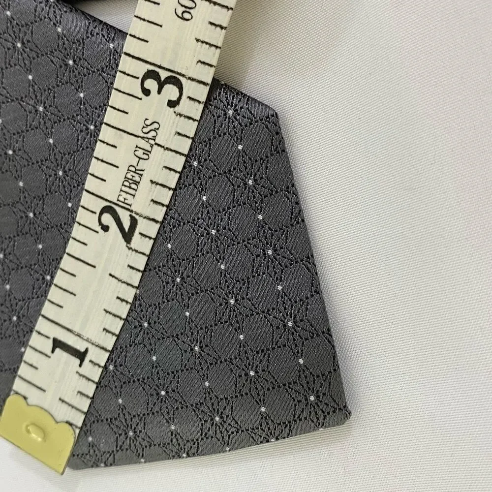 Calvin Klein Gray Flower Pattern Silk Tie